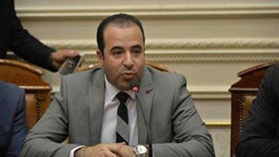 وكيل «اتصالات النواب»:  قانون جديد لمواجهة إعلانات ”فيس بوك” مجهولة المصدر