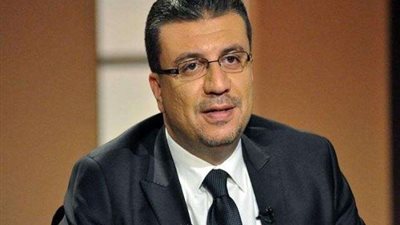 عمرو اليثي.. مذيع اخترق قلوب الجمهور بـ”واحد من الناس”