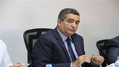 نقل مباراة الأهلي والهلال السعودي إلى القاهرة