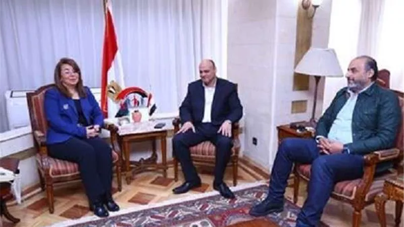 غادة والي توافق على فتح التأمينات لـ الصحفيين