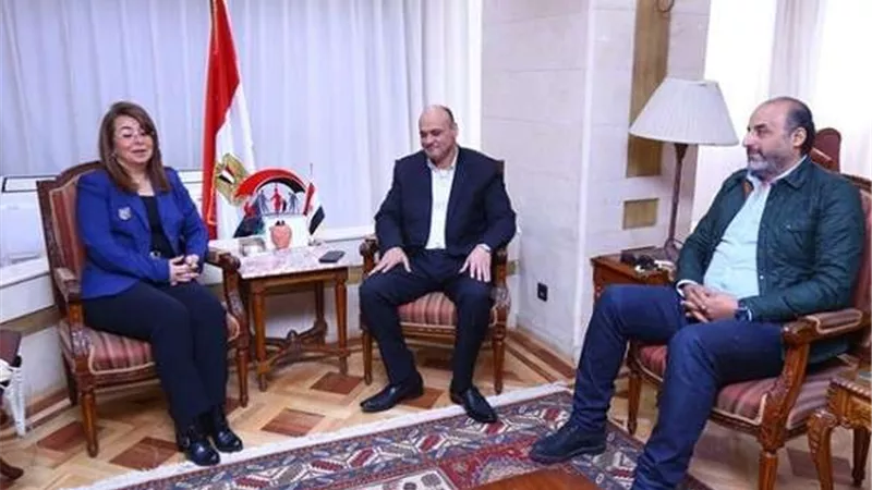 والي: حل مشاكل تأمينات الصحفيين قريبًا