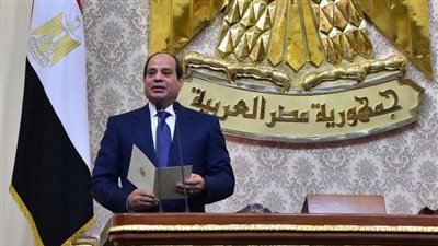 السيسي يتفقد عدد من المشروعات التنموية في منطقة توشكى