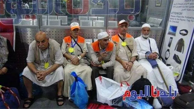 أهالي غزة يشكرون السيسي على حسن الاستقبال.. (صور)