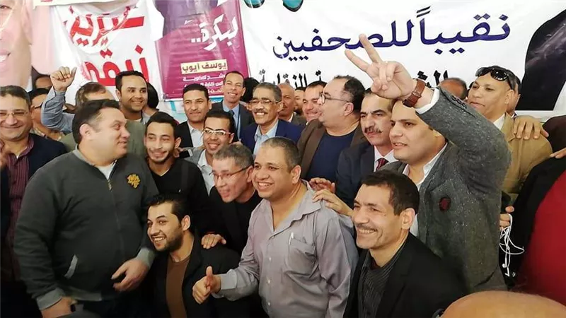 بالصور.. صحفيين يلتفون حول ضياء رشوان  لدعمه بالجمعية العمومية