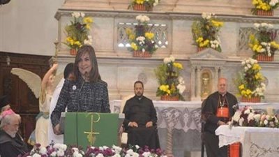 وزيرة الهجرة توجه بتذليل أية عقبات أمام أسر شهداء نيوزيلندا