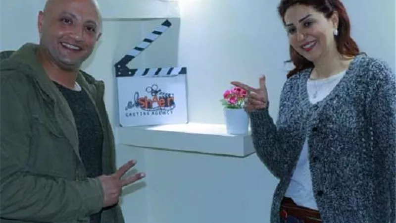 بالصور.. كواليس غناء وفاء عامر مع نجلها