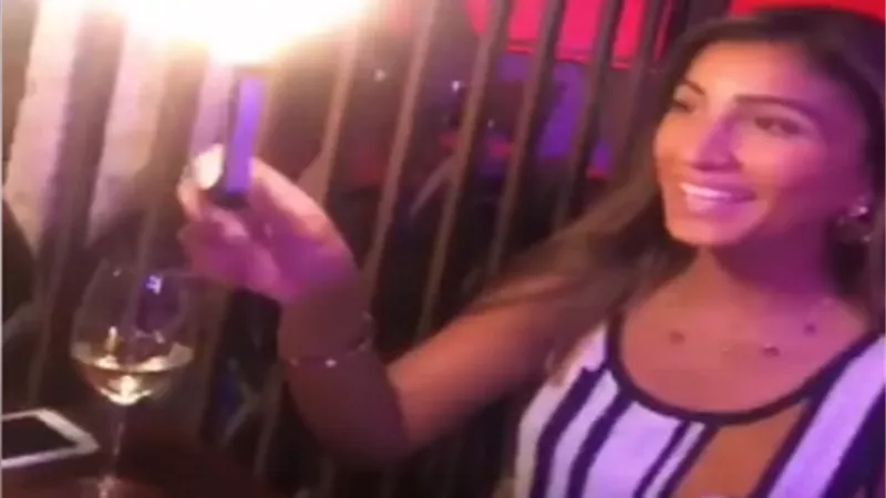 بدون الهضبة.. دينا الشربيني تحتفل بعيد ميلادها مع هذا الشخص 