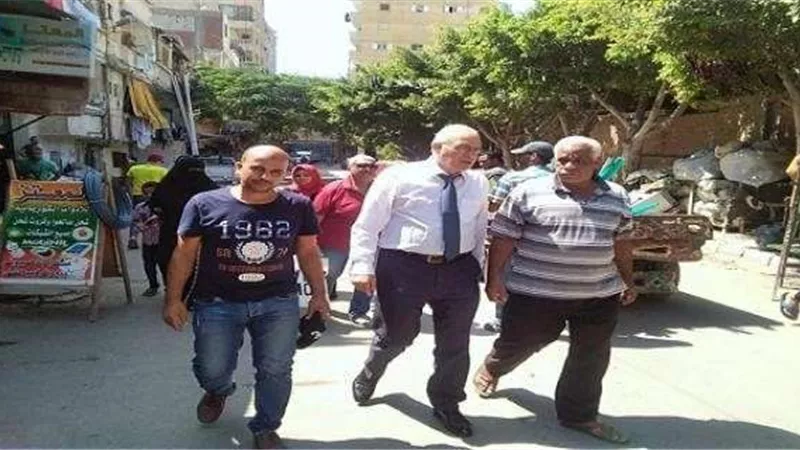 نائب سيدي جابر بالإسكندرية  يتابع شكاوى أهالي عزبة حجازي