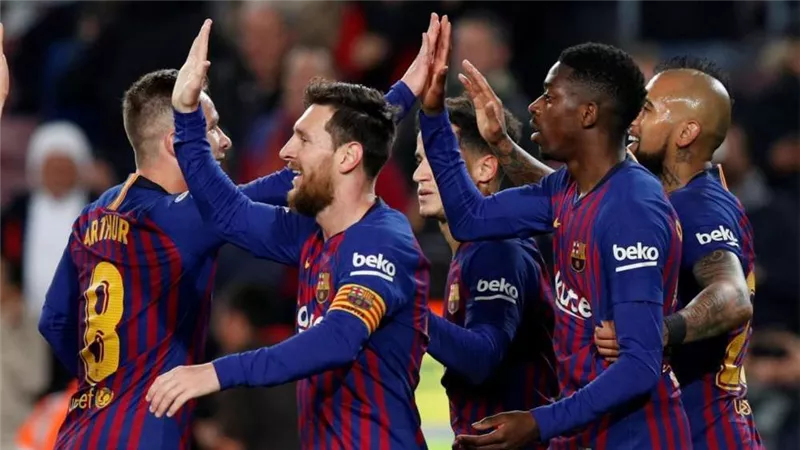 برشلونة يكتسح بيتيس 1/4 ويقترب بقوة من التتويج بالدوري الإسباني