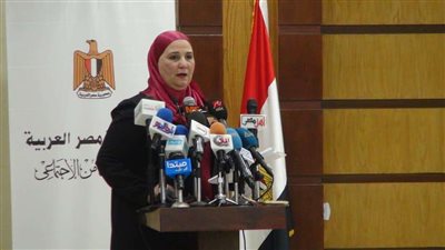 الأم المثالية الثالثة.. 