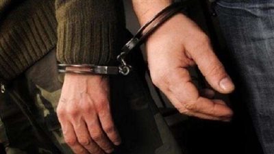 ضبط ”17 كيس استروكس” بحوزة طالب وعامل في العجوزة
