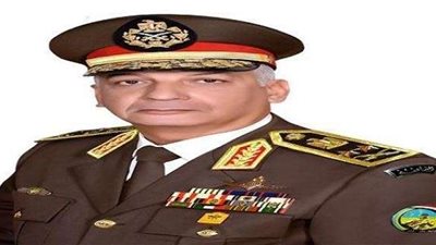 وزير الدفاع يلتقي قائد القيادة المركزية الأمريكية
