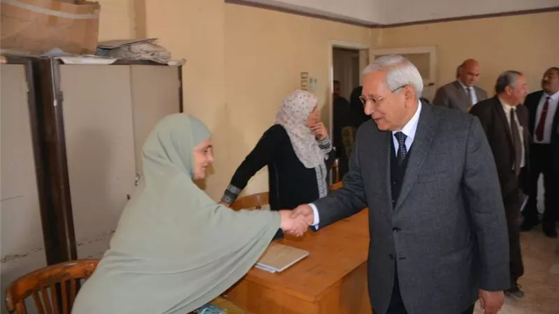 محافظ الدقهلية يتفقد 