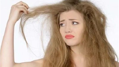 بهذا المكون الطبيعي.. تخلصي من جميع مشاكل الشعر فى وقت واحد
