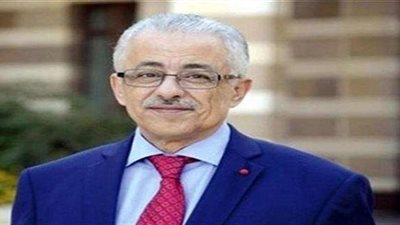 «التعليم» تصدق على المقررات الدارسية للصف الأول الابتدائي