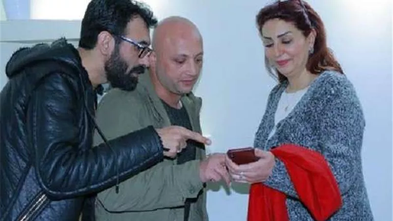 وفاء عامر تسرد مواقف كوميدية مع نجلها بكواليس 