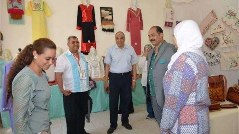 افتتاح معرض التربية الفنية والاقتصاد المنزلي بجامعة أسيوط