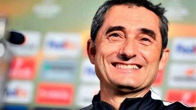 فالفيردي: بقاء «ميسي وبيكيه» في برشلونة يجعلنا أقوى