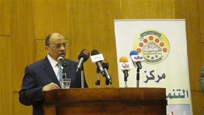 وزير التنمية المحلية: ليس كل ما يقال على مواقع التواصل الاجتماعي 