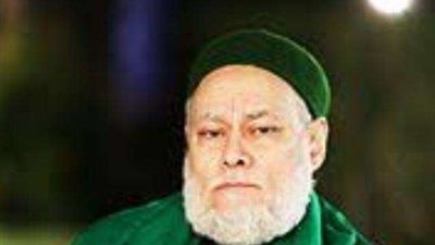 ”علي جمعة” يجيب ”متى يصبح الدين مشاعًا بلا ضابط”