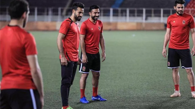 نجمي الأهلي يوصلان التأهيل ويقتربان من المشاركة في المباريات