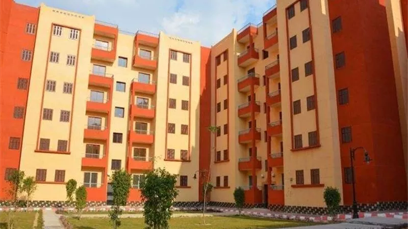 الإسكان: تسليم أول وحدات سكنية في الحى السكنى بالعاصمة الإدارية منتصف 2019