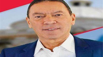 هاني الناظر للمواطنين: أرجوكم.. لا تتعجلوا في تخفيف ملابسكم