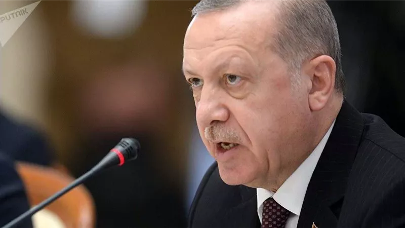 أردوغان يتجاهل الولايات المتحدة الأمريكية ويوقع على صفقة سلاح روسية