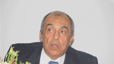 وزير الزراعة يكلف 