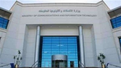 الاتصالات: قانون مكافحة جرائم تقنية المعلومات لتجنب اختراق حسابات المواطنين