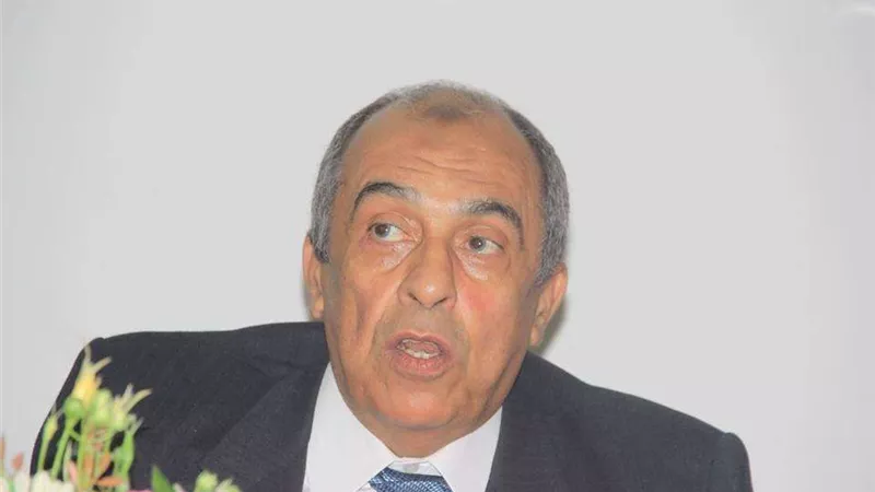 وزير الزراعة يكلف 