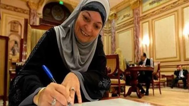 مهجة غالب: لا مانع من تواجد المرأة في هيئة كبار العلماء