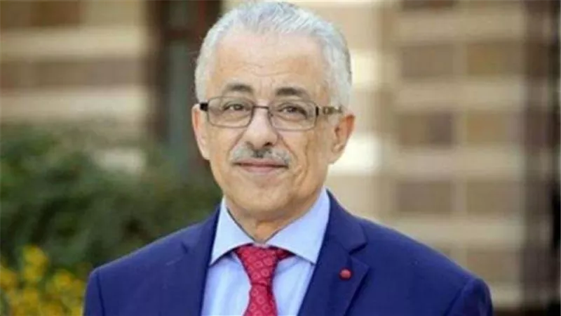 طارق شوقي: الكتب الخارجية تمثل خطرا على منظومة التعليم الجديد