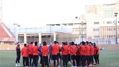 الأهلي ينهي تدريباته استعدادا لقمة الزمالك