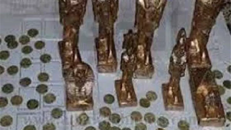 القبض على تاجر وبحوزته 79 قطعة أثرية بالمنيا