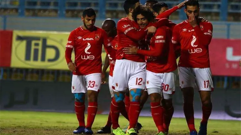 لاسارتي يطالب لاعبي الأهلي بغلق ملف القمة والتركيز في المباريات القادمة