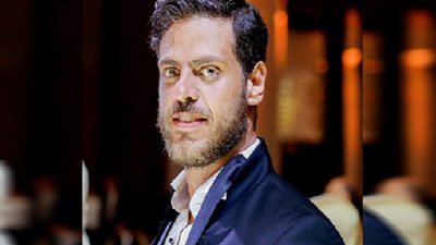 طارق صبري: سعيد بالعمل مع أحمد بدير في 