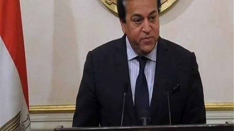 عبد الغفار يعتمد نتيجة مبادرة التعليم العالي لمنح الدراسات العليا