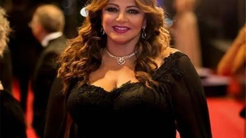هالة صدقي تنفي فيديو الإساءة للوسط الفني: أهلي وعائلتي وافتخر بهم