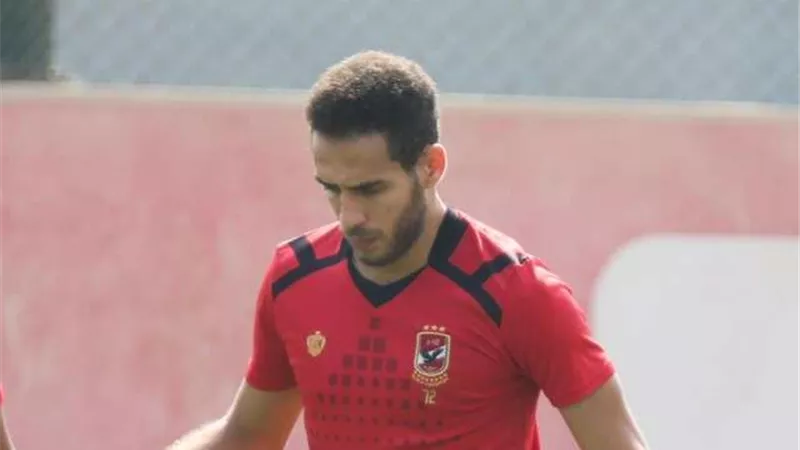هشام محمد يبدأ الجري ومواصلة البرنامج التأهيلي بالأهلي
