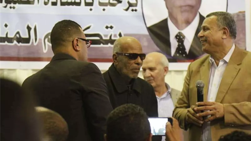 رئيس حزب التجمع يكرم البدري فرغلي على جهوده في قضية أصحاب المعاشات