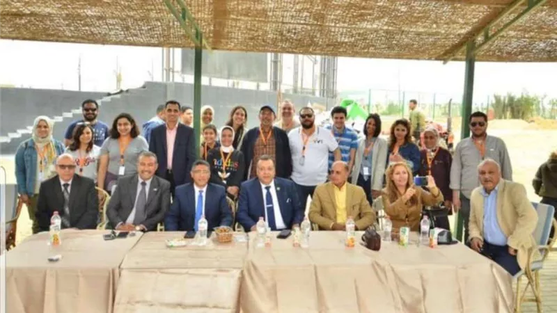 مجلس أمناء القاهرة الجديدة يدخل البهجة على 500 طفل يتيم