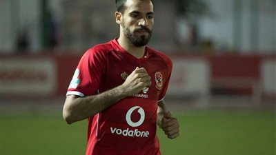 هشام محمد وإسلام محارب يعودان للأهلي خلال 48 ساعة