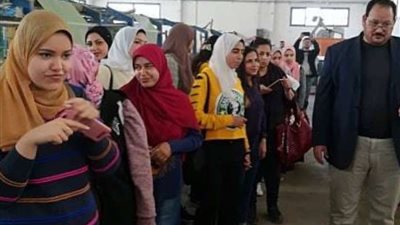 علوم بورسعيد تقوم برحلة للمصانع التابعة لجهاز تنميه المشروعات
