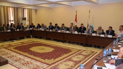 تفاصيل أول اجتماع للمجلس الاقتصادي المحلي ببني سويف