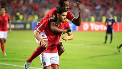 أزارو يضيف الهدف الثاني للأهلي في مرمي المقاصة