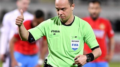 الكشف عن حكام مباريات اليوم بالدوري.. طاقم روماني للقاء الاتحاد وبيراميدز