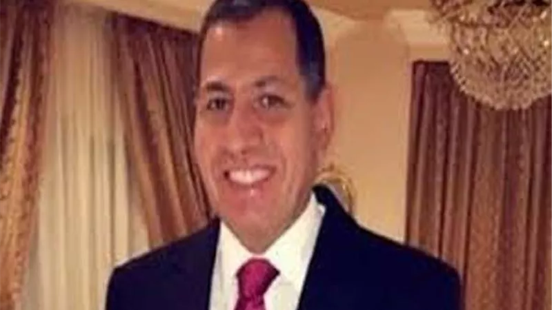 مرشح على منصب نقيب الصيادلة يستعرض برنامجه الانتخابي