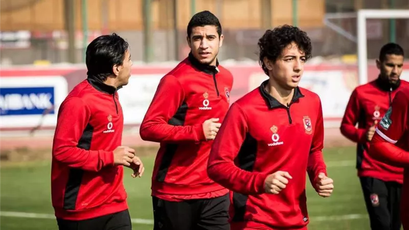 الغائبون عن مواجهة صن داونز يؤدون تدريباتهم على ملعب التتش