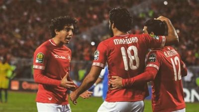الأهلي يطمئن على نجمي الأهلي في ألمانيا